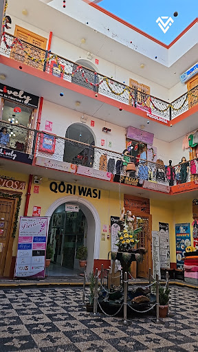 CENTRO COMERCIAL QORI WASI