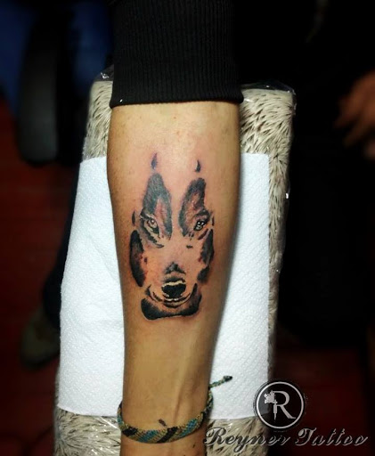 Reyner Tattoo